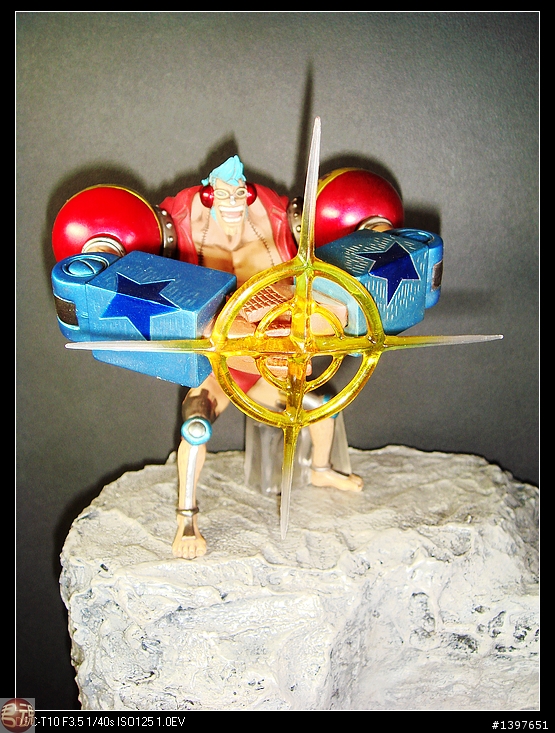 仿石造S梯形場景海賊王專屬展示台