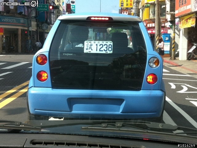 Think City 電動車 5/22 路上隨拍