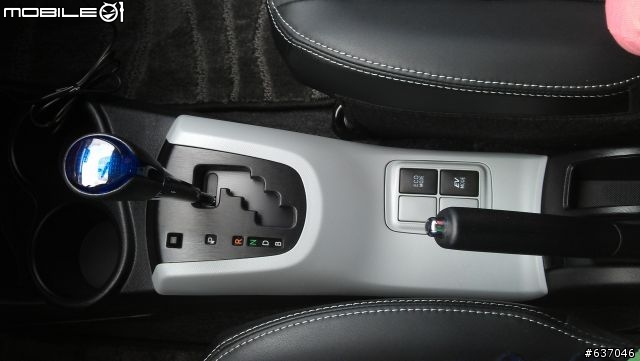 <開箱>好玩、好開、好安全又好省油的PRIUSC