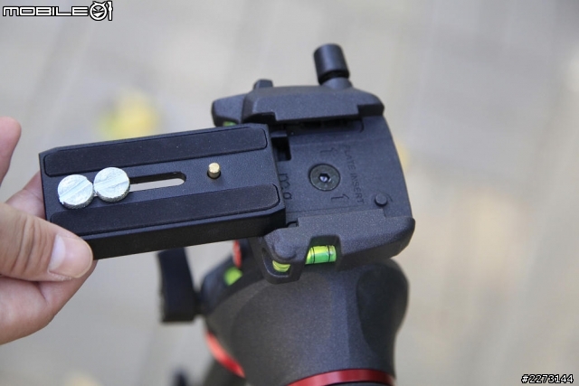 [開箱] Manfrotto 755CX3+MH055M8-Q5搭配Zeiss CP.2