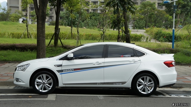 LUXGEN5 SEDAN SPORT改裝開箱與第一次保養和油耗分享