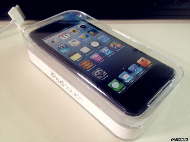 ipod touch 5th 黑色開箱
