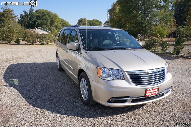 2013 TOWN & COUNTRY 開箱