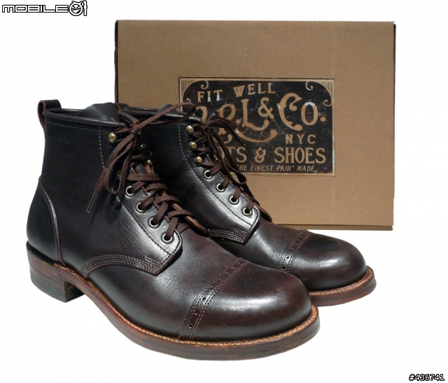 (開箱)Red Wing 8111