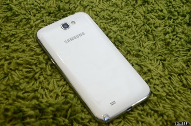 Galaxy note 2開箱試玩(落湯機篇)