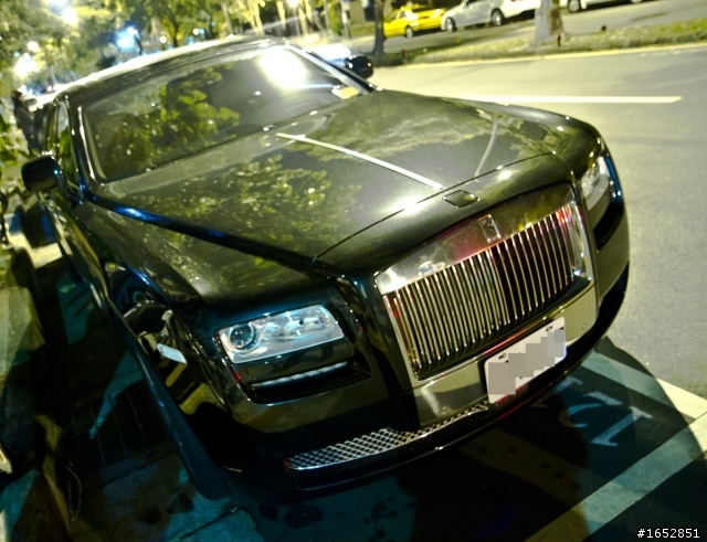 巧遇LP700-4 實車真的很帥!