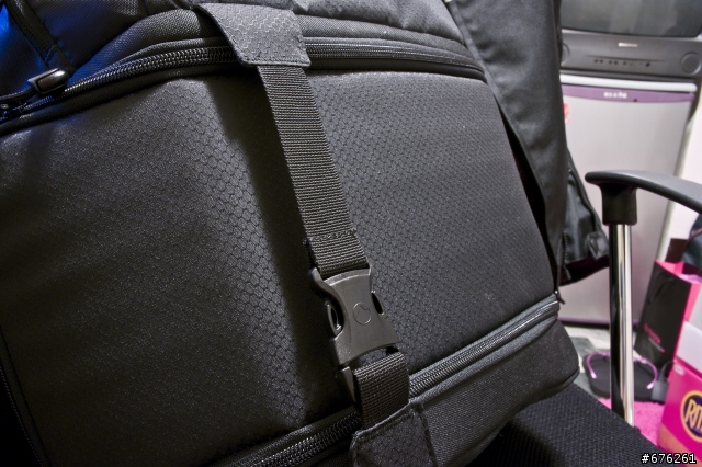 [開箱]LOWEPRO DSLR Video Pack 250 AW 不專業開箱