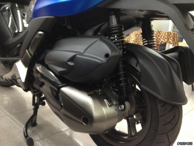 光陽 K-XCT300 消光藍好迷人!!