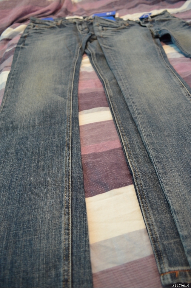 [分享][更新實穿]情人也要一起Jeans by adidas originals.