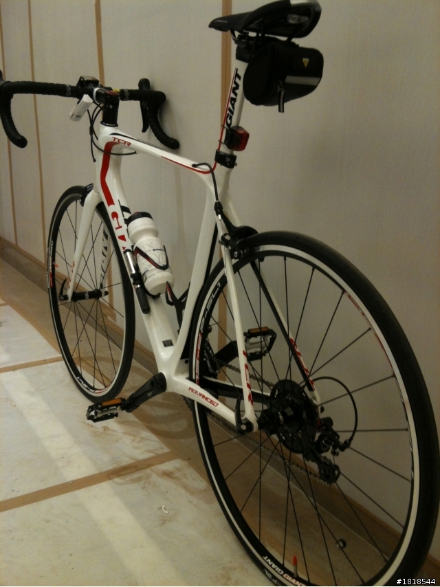 【簡易開箱】 2013 Giant TCR ADV2