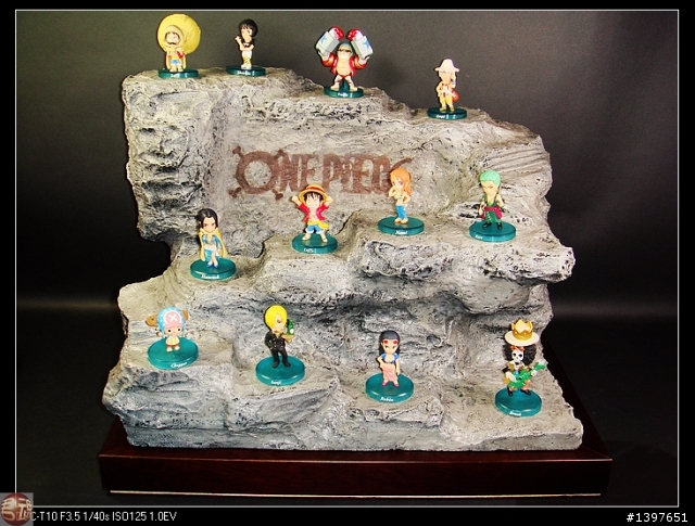 仿石造S梯形場景海賊王專屬展示台