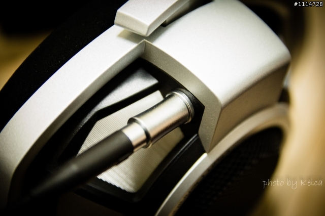 [低調開箱] Sennheiser HD800