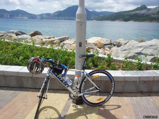 小第的第一輛公路車 Giant SCR 0
