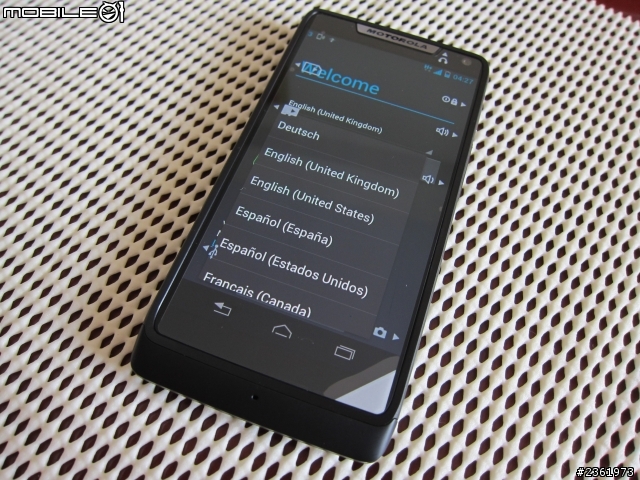 Motorola Razr i 開箱文及測評