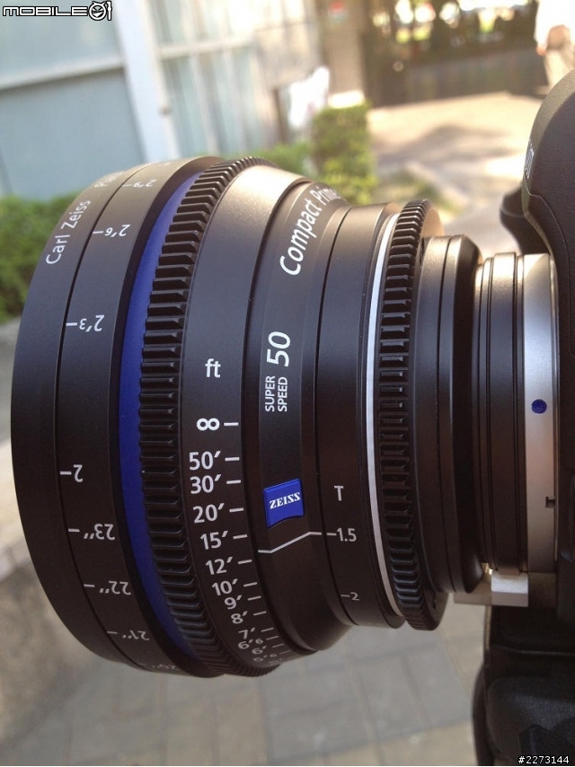 [開箱] Manfrotto 755CX3+MH055M8-Q5搭配Zeiss CP.2