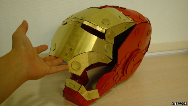 【我是聖誕老公公】可穿戴式鋼鐵人 Mark VI 頭盔製作過程分享 – 紙箱手創 DIY