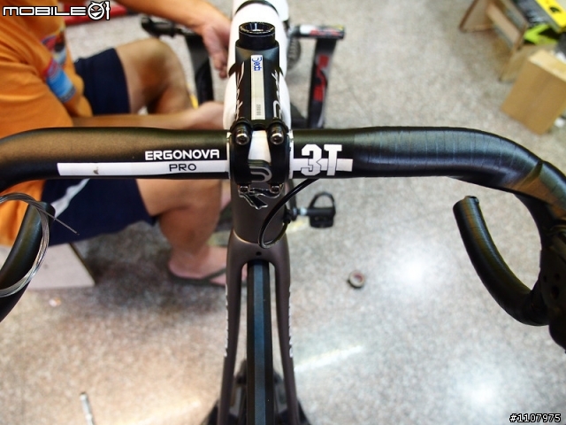 [組裝分享] 2012 Carrera Veleno ISP Road Bike……消鈦黑鷹的展翅翱翔記