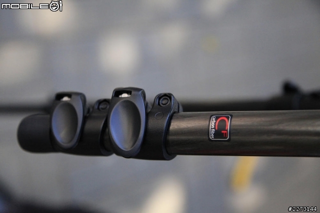 [開箱] Manfrotto 755CX3+MH055M8-Q5搭配Zeiss CP.2