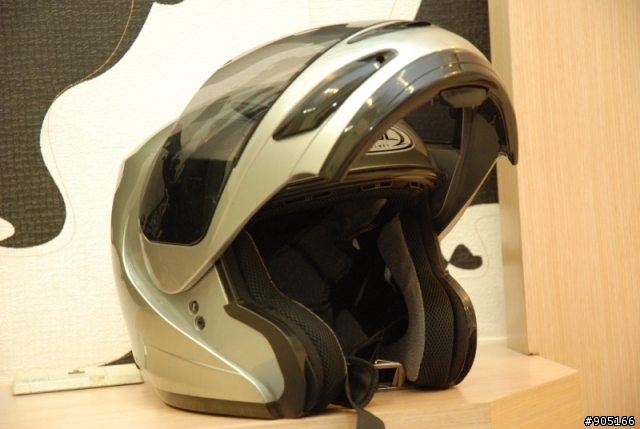 [簡單開箱]AerobladeIII與FF5V幾番掙扎後，我選擇了...