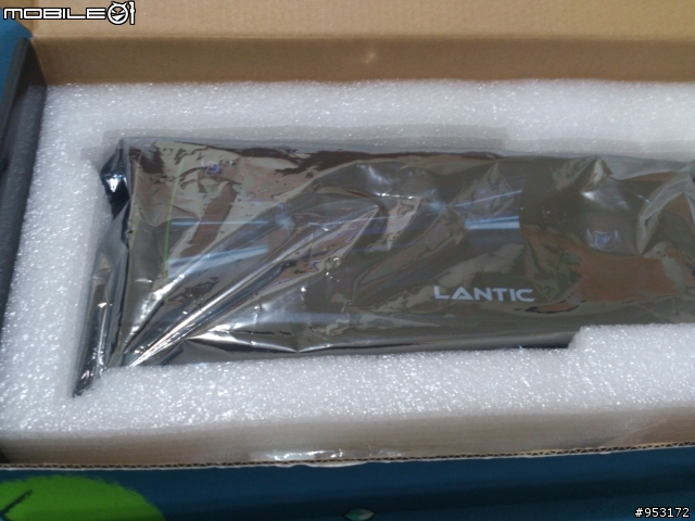 買手機有機王...沒想到買險卡也可以抽到王....