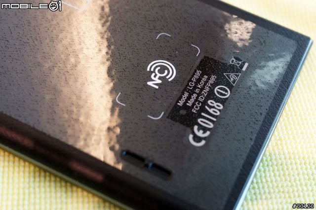 (大螢幕東西軍)2012Q4之5吋手機真難選~Samsung Note2 V.S. LG Optimus Vu