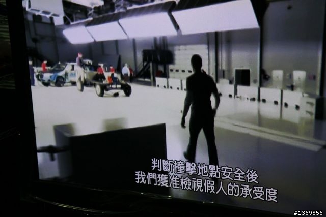剛在Discovery Science 頻道看到Forester碰撞測試