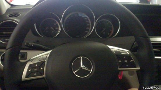(感謝各位 已經決定) 跑遍展示間的體驗 – benz、BMW、LEXUS、AUDI試乘與配備心得比較
