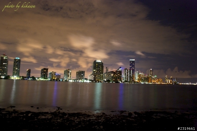 14Hr - 490km：三個神經病 狼與羊快閃兼拍照狂的 Key West 狂飆之旅(41p)