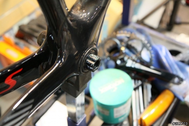 道卡斯TAOKAS STRIKER SL+STARBIKE輪組開箱 同好也一起來簽到