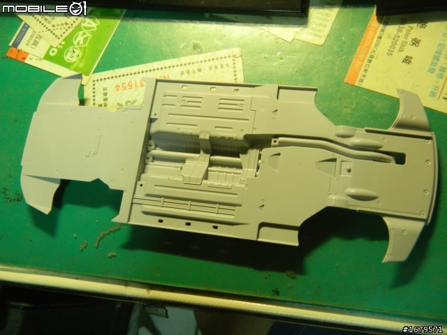 [1/24車模改裝分享]  雙神會戰  東洋神劍(LFA)vs東瀛戰神(GTR)   製作第1篇