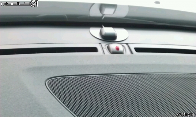 2013 VOLVO V60 T5 R-DESIGN 裸奔開箱(極地白)