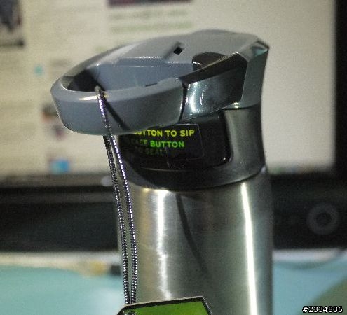 [分享]CONTIGO Darcy彩繪不鏽鋼水瓶之不專業開箱文