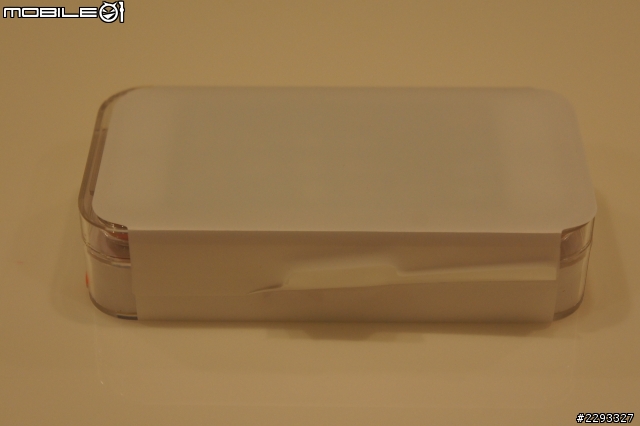 『開箱』iPod touch 5 64GB  PRODUCT RED