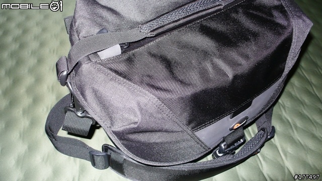 D300 AW 單眼相機包 開箱