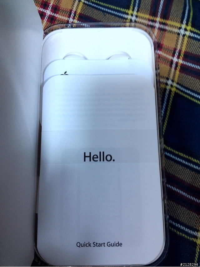 64g 新玩具 ipod touch 5 (銀白) 12790超划算