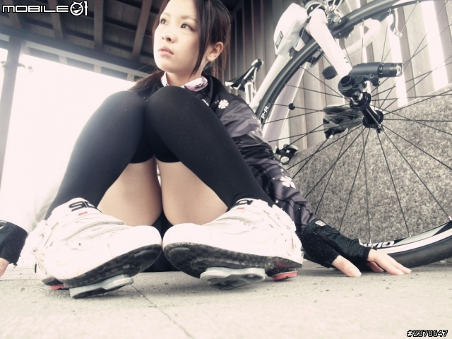 小女子下雨天學保養&晴天出門拍拍分享=)