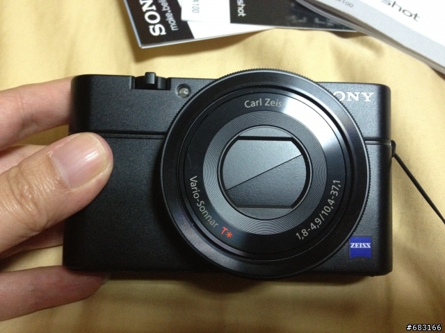 (((●●開箱文)))  中壢NOVA新購入的SONY DSC-RX100相機 跟 我另外添購的相關配件