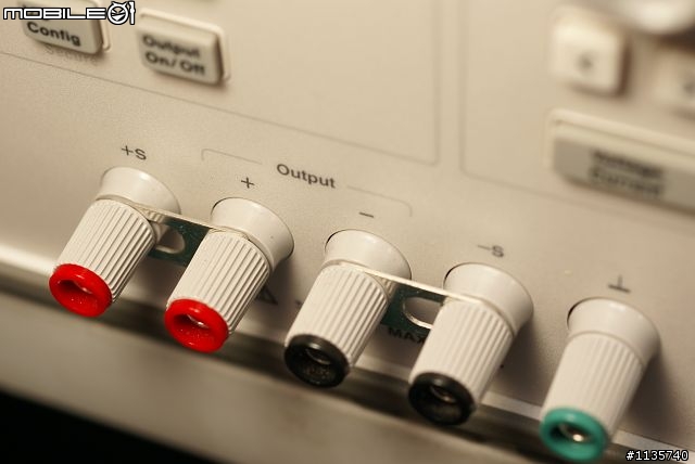 [開箱] Agilent安捷倫 E3633A 200W 電源供應器