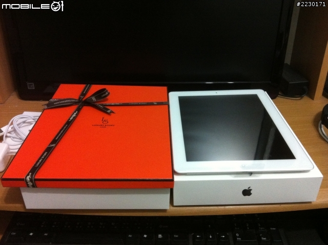[就是要兩倍快]IPAD4 WIFI 64G白色 開箱