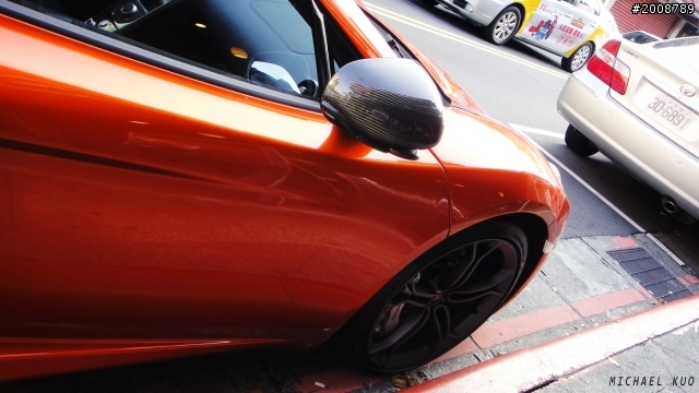430 spider    還有  MP4-12C   R8 spider   在天母