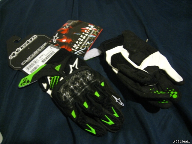 [開箱]Alpinestars M10 Air Carbon Glove 小開箱