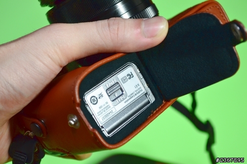 <分享> FUJIFILM X-E1 LEATHER CASE BLC-XE1
