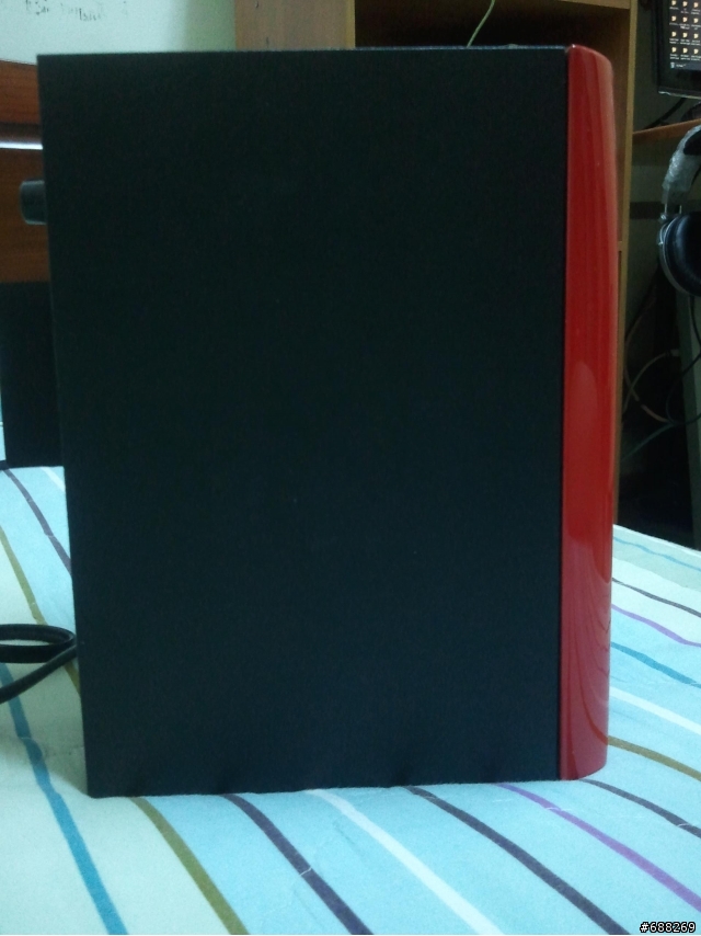 [遲來的開箱文] 麻雀雖小卻音質優異的主動式喇叭 Fostex PM0.4n (Red)