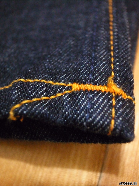 [開箱]Nudie Jeans Tube Kelly
