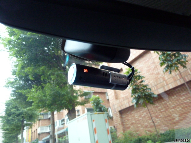 F30 【 iDrive+導航+行車記錄器+倒車影像 】整合