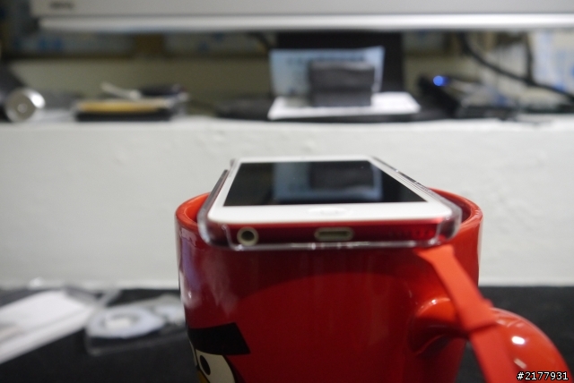 [分享] TUNEWEAR eggshell I pod touch 5 保護殼開箱
