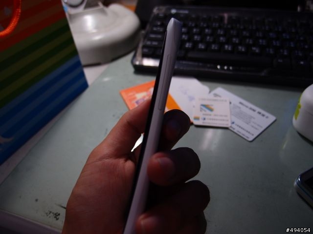 [心得] HTC One S SE 搭中華學生專案開箱