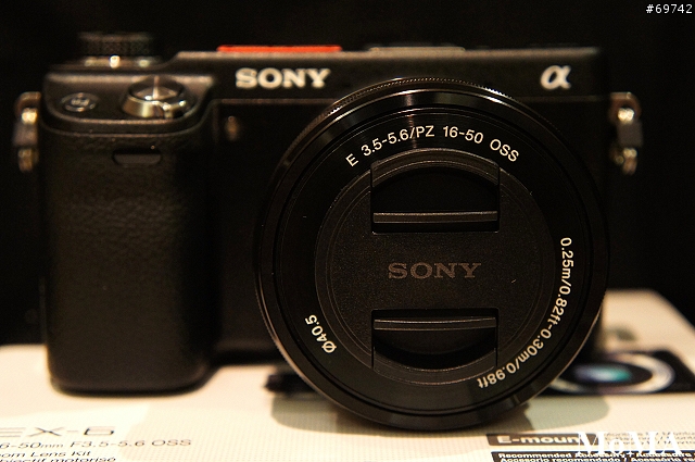 [MoMo桑分享] (12/5更新) SONY NEX-6：奶爸也能保有我的文青魂 !!