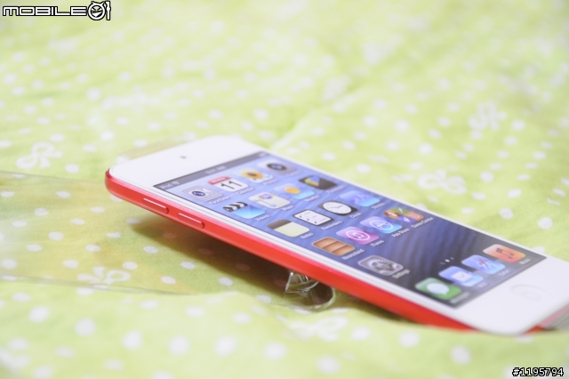 [分享] ipod touch 5 大紅+包膜