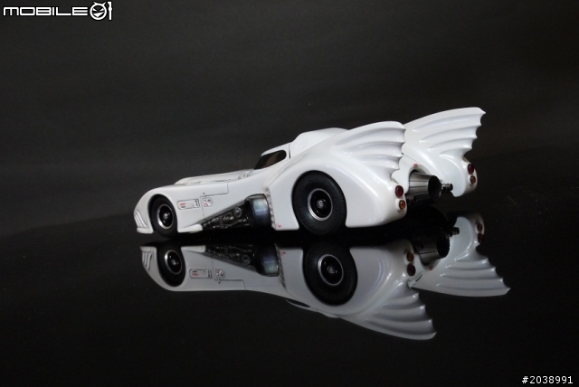 白色惡魔 蝙蝠車 珍珠白版本 (製作過程.完成圖片分享)